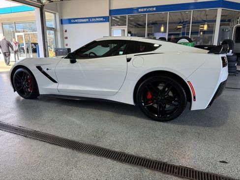 Used 2014 Chevrolet Corvette Stingray Coupe w/ 2LT Preferred Equipment Group image 5