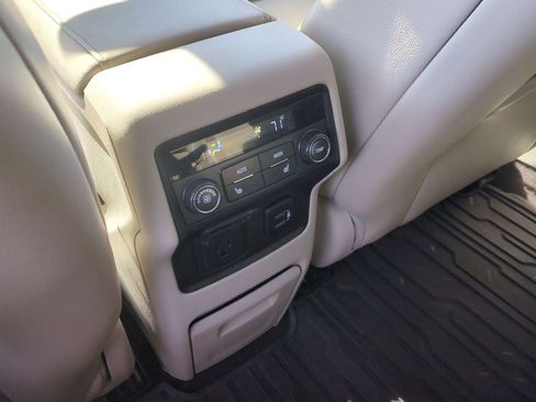 Used 2017 GMC Acadia Denali w/ Technology Package image 27