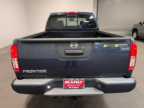 Used 2015 Nissan Frontier Desert Runner image 4