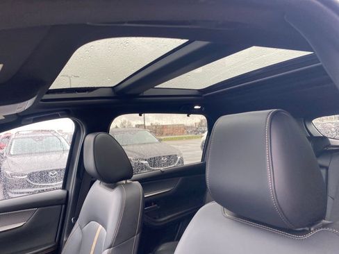 Certified 2025 MAZDA CX-70 Plug-In Hybrid w/ Premium Plus image 28