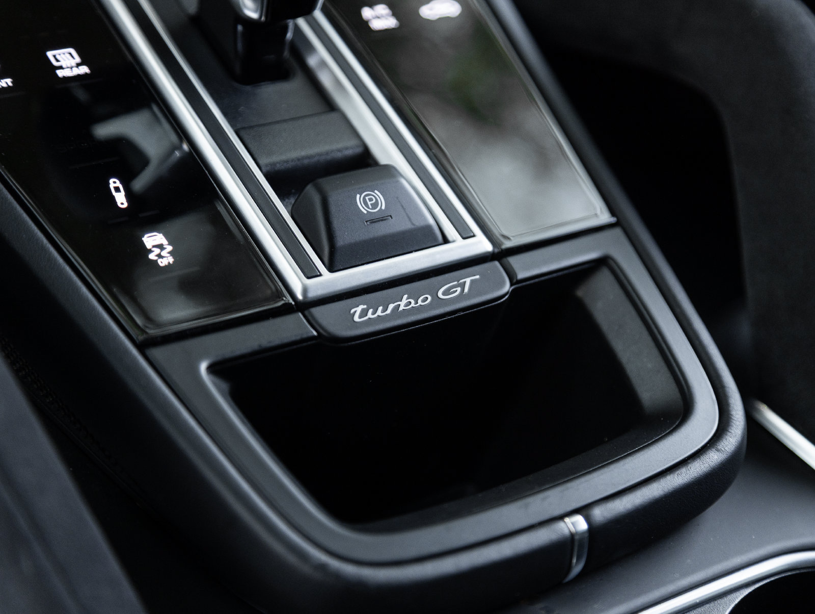 Certified 2023 Porsche Cayenne Turbo GT AWD/4WD image 29