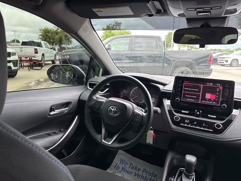 Used 2022 Toyota Corolla SE w/ Carpet Mat Package (TMS) FWD image 47