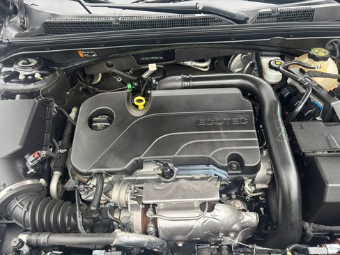 Used 2022 Chevrolet Malibu RS FWD image 24