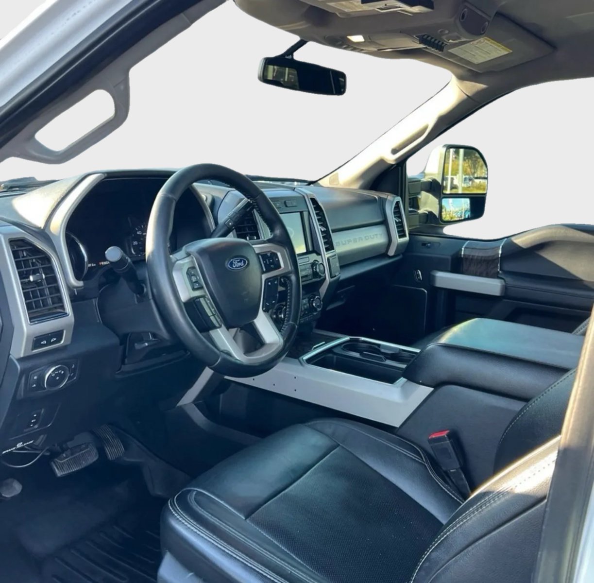 Used 2019 Ford F250 Lariat w/ Lariat Value Package AWD/4WD image 5