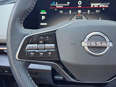 Used 2024 Nissan Ariya FWD image 19
