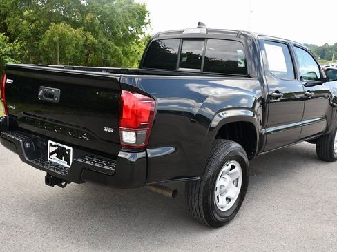 Used 2022 Toyota Tacoma SR image 7