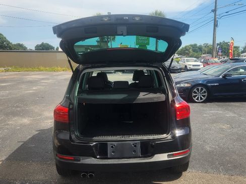 Used 2014 Volkswagen Tiguan SEL FWD image 12