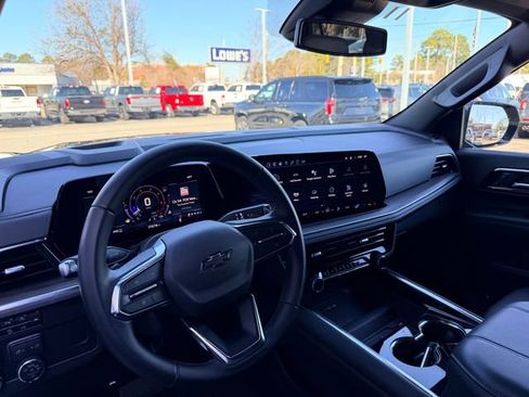 Used 2025 Chevrolet Tahoe Z71 image 13