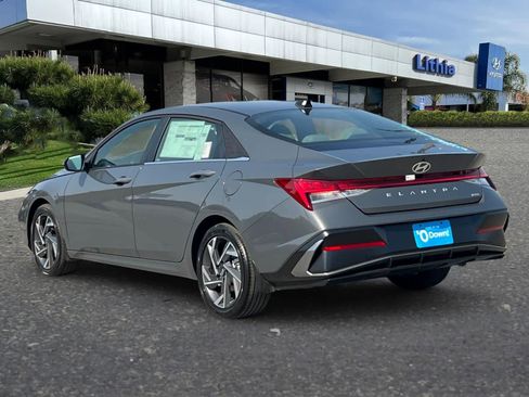 New 2025 Hyundai Elantra Limited image 6