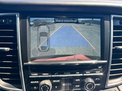 Used 2013 Porsche Panamera GTS image 10