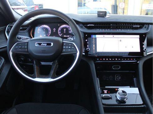 New 2026 Jeep Grand Cherokee L 4WD image 19