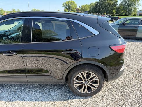 Used 2022 Ford Escape SEL FWD image 25