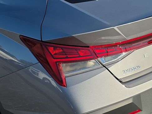 New 2026 Hyundai Elantra Blue image 42