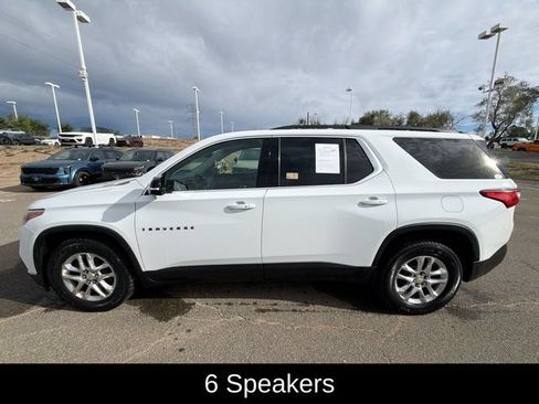 Used 2019 Chevrolet Traverse LT w/ LPO, Blackout Package AWD/4WD image 3