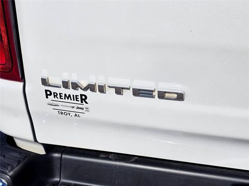 Used 2022 RAM 1500 Limited AWD/4WD image 12