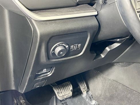 Used 2021 Jeep Grand Cherokee L Limited image 10