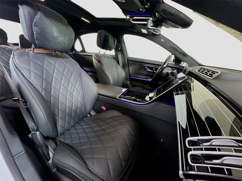 Used 2026 Mercedes-Benz S 580 4MATIC Sedan image 31