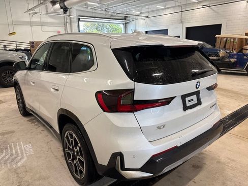 Certified 2023 BMW X1 xDrive28i w/ Premium Package AWD/4WD image 11