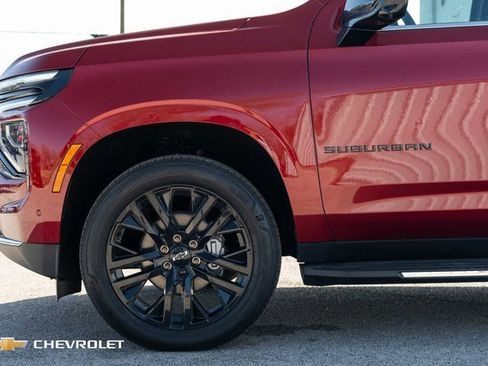 New 2026 Chevrolet Suburban Premier image 11