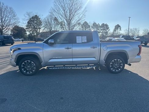 Used 2024 Toyota Tundra Limited image 2
