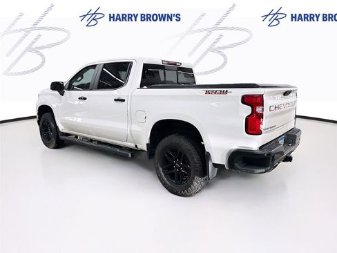 Used 2019 Chevrolet Silverado 1500 LT Trail Boss image 2