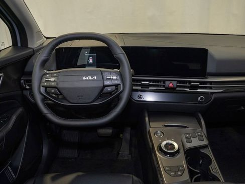 New 2026 Kia Sportage EX w/ EX Panoramic Sunroof Package image 8