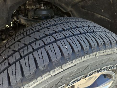 Used 2025 RAM 1500 Tradesman AWD/4WD image 11
