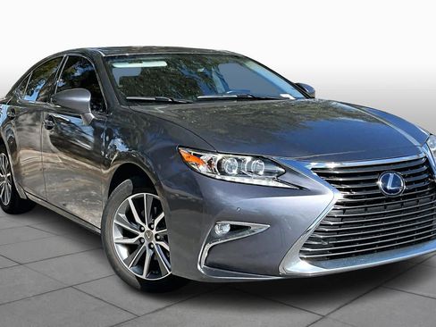 Used 2016 Lexus ES 300h image 3