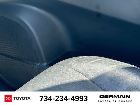 Used 2013 Toyota Highlander SE AWD/4WD image 18