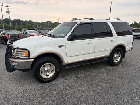 Used 1998 Ford Expedition 4WD image 3