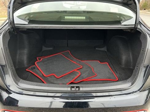 Used 2023 Toyota Corolla SE w/ SE Package image 23