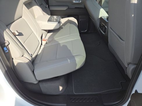 Used 2023 GMC Sierra 1500 SLT w/ SLT Premium Package image 26