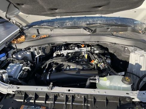 New 2026 Ford Explorer Active w/ Active Comfort Package image 11