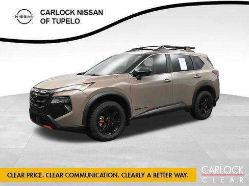 Used 2026 Nissan Rogue SV AWD/4WD image 1