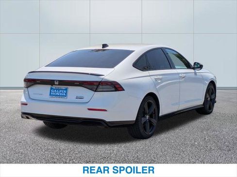 Used 2023 Honda Accord Sport image 7