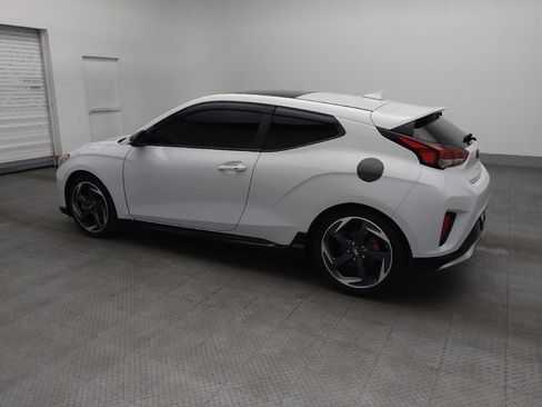 Used 2020 Hyundai Veloster Turbo FWD image 3