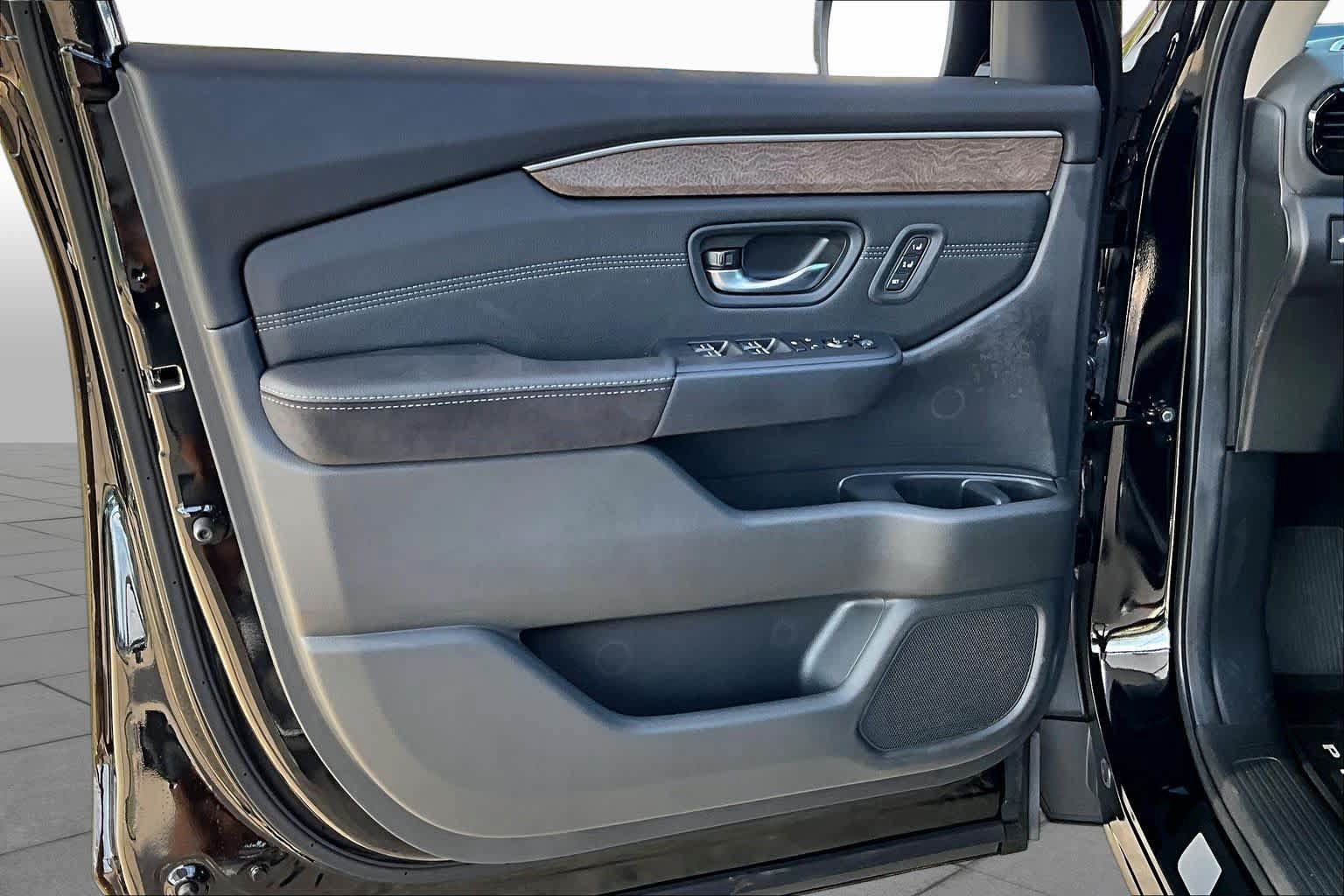 New 2026 Honda Pilot Elite image 10