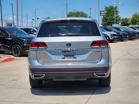 Used 2023 Volkswagen Atlas SEL AWD/4WD image 13