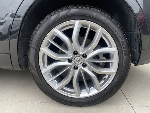 Used 2022 Maserati Levante GT image 8