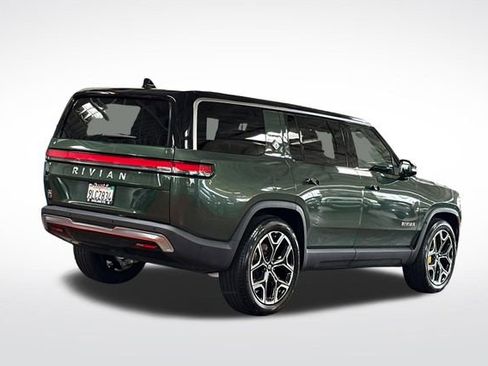 Used 2024 Rivian R1S Adventure AWD/4WD image 5