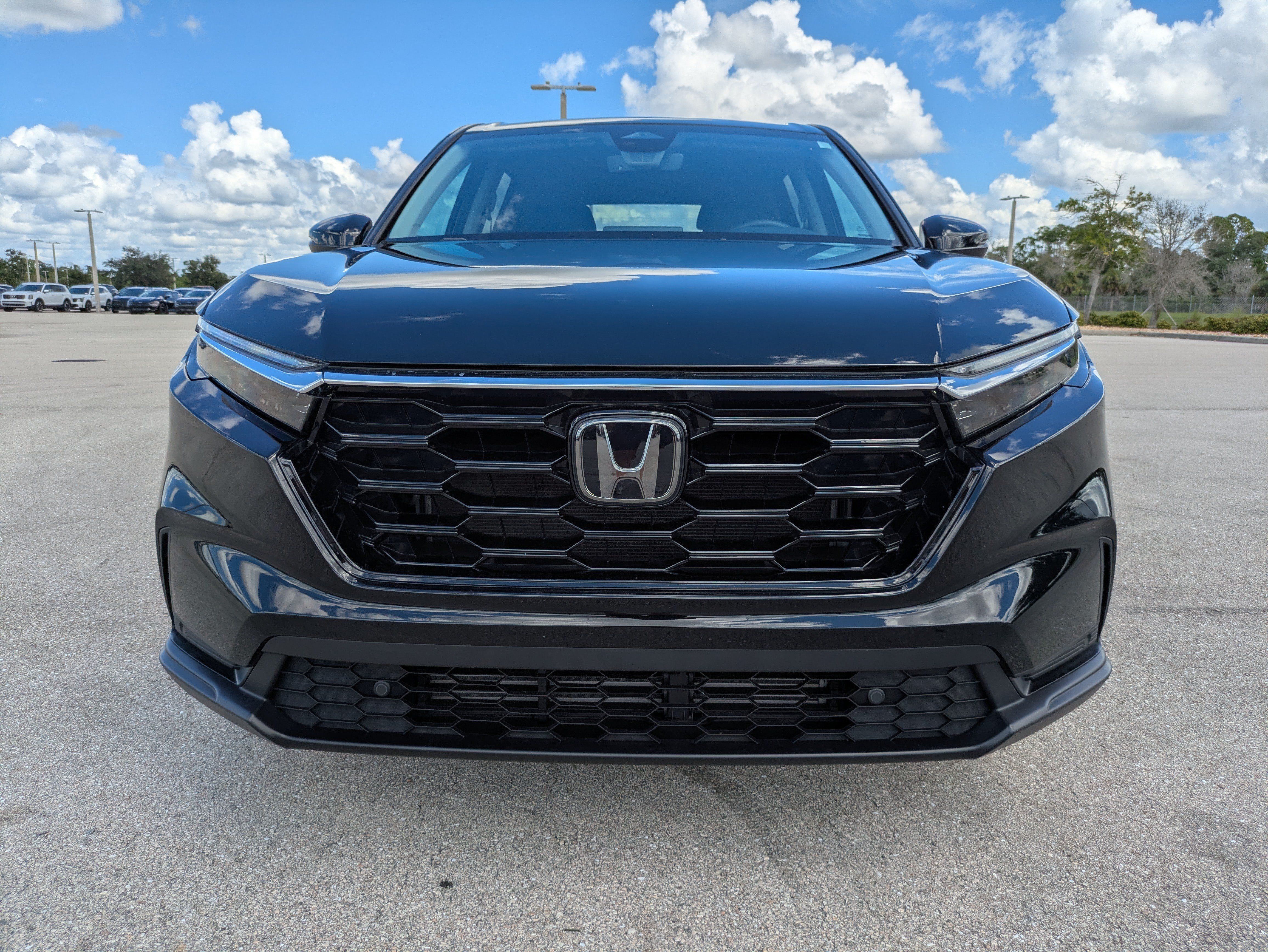 Used 2025 Honda CR-V EX-L image 9