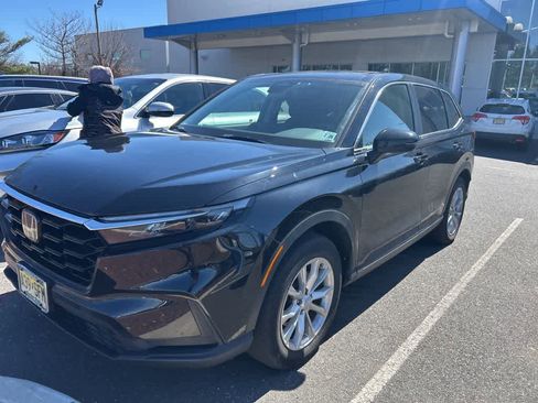 Used 2023 Honda CR-V EX image 1