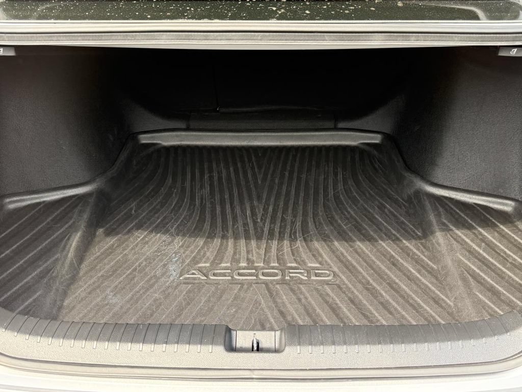 Used 2025 Honda Accord Touring image 16