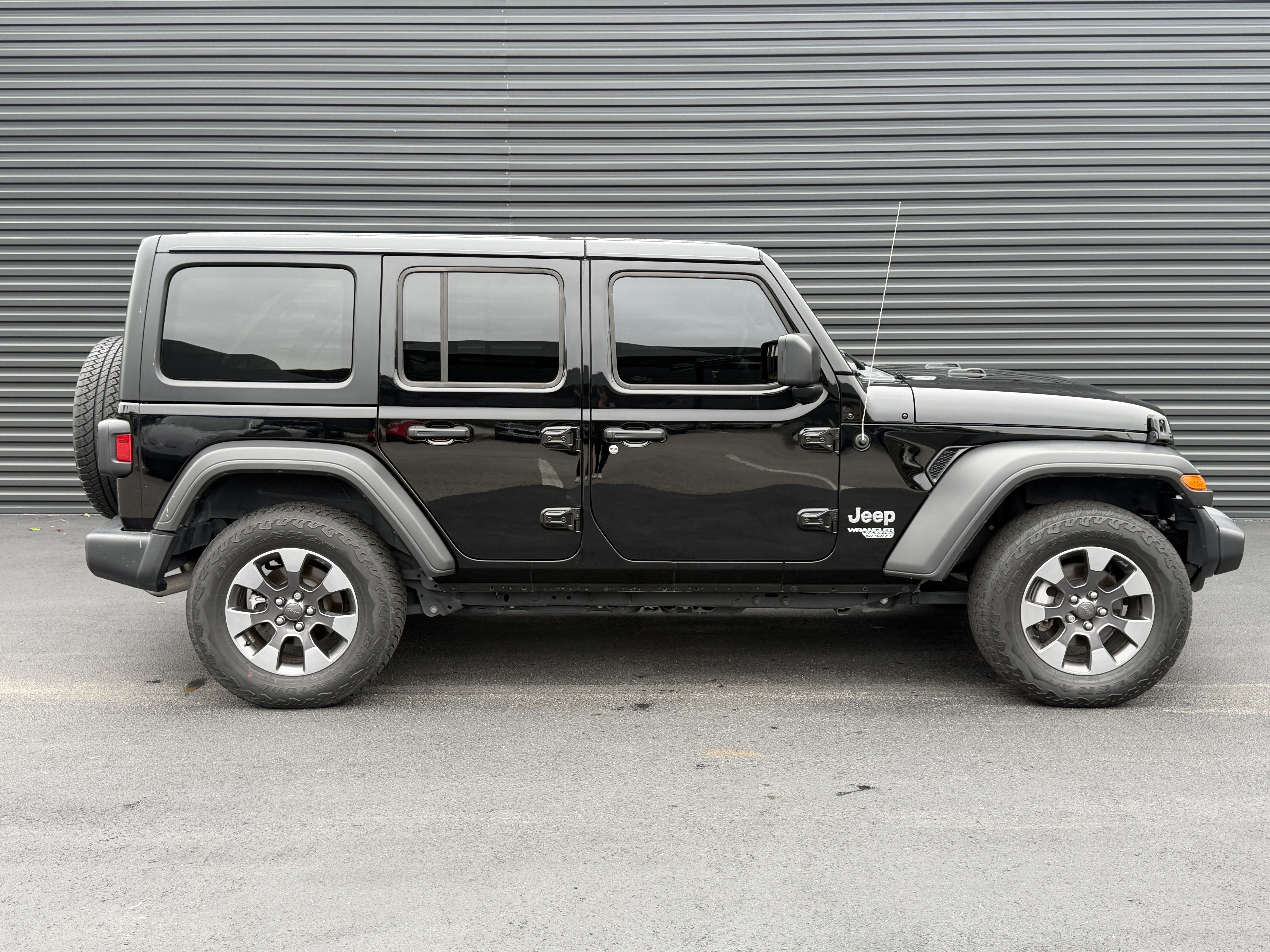 Used 2021 Jeep Wrangler Unlimited Sport AWD/4WD image 8