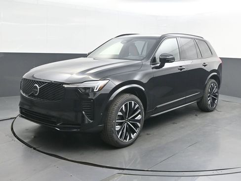 New 2026 Volvo XC90 B6 Ultra w/ Lounge Package AWD/4WD image 1