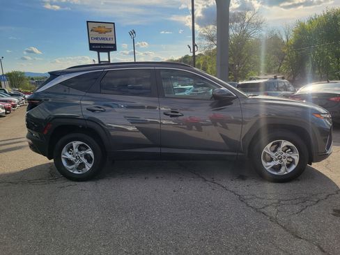 Used 2023 Hyundai Tucson SEL image 2