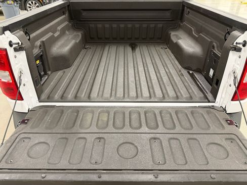 Used 2025 Ford Maverick XLT w/ XLT Luxury Package FWD image 28