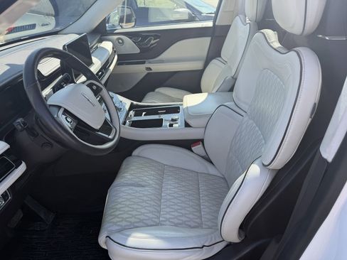 Used 2020 Lincoln Aviator Black Label w/ Dynamic Handling Package image 5