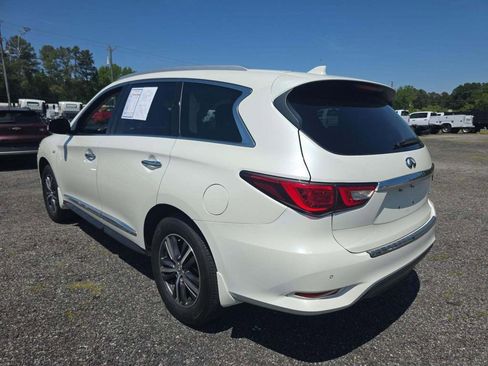 Used 2017 INFINITI QX60 Luxe w/ Premium Plus Package AWD/4WD image 9