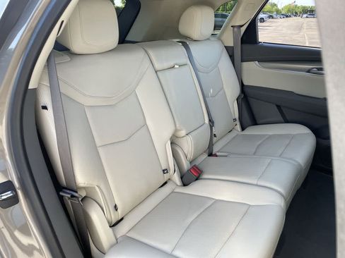 Used 2023 Cadillac XT5 Premium Luxury AWD/4WD image 15